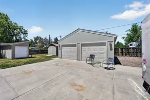 9605 Damon Dr, Denver, CO 80260 - Photo 21
