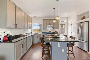 4570 N Quemoy St, Aurora, CO 80019 - Photo 3