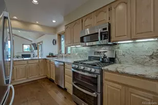102 Thimbleberry Way, Silverthorne, CO 80498 - Photo 11