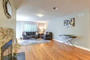 2321 S Henry Pl, Denver, CO 80210 - Photo 7