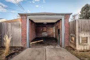 1586 Ivanhoe St, Denver, CO 80220 - Photo 39