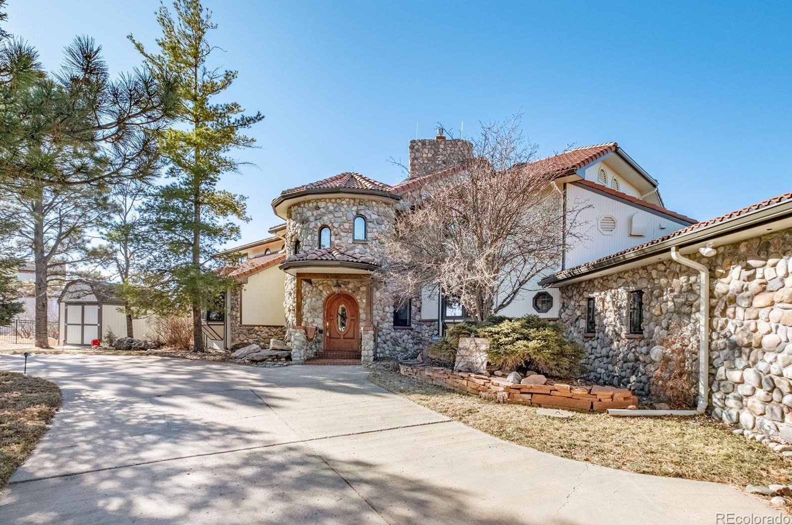 4925 Mesa Dr, Castle Rock CO  80108-9358 exterior