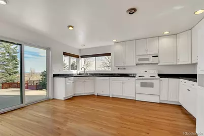 3221 W 10th Avenue Place, Broomfield, CO 80020 - Photo 3