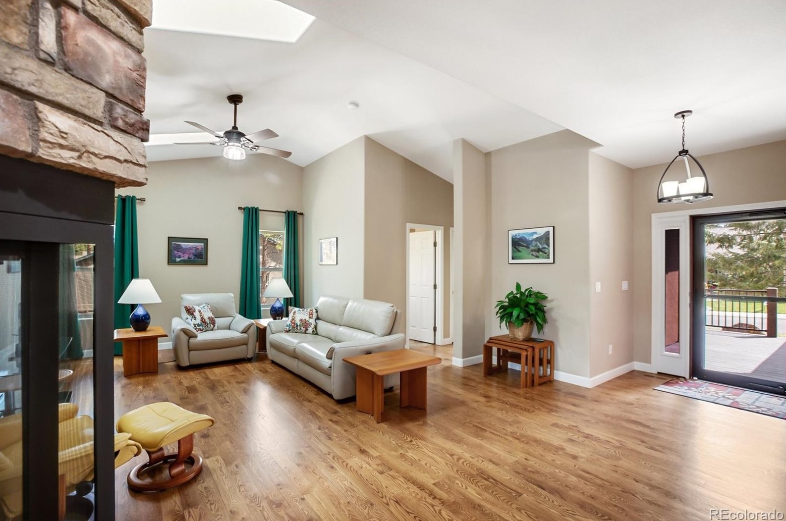 1174 Ptarmigan Dr, Woodland Park CO 80863-8005 exterior