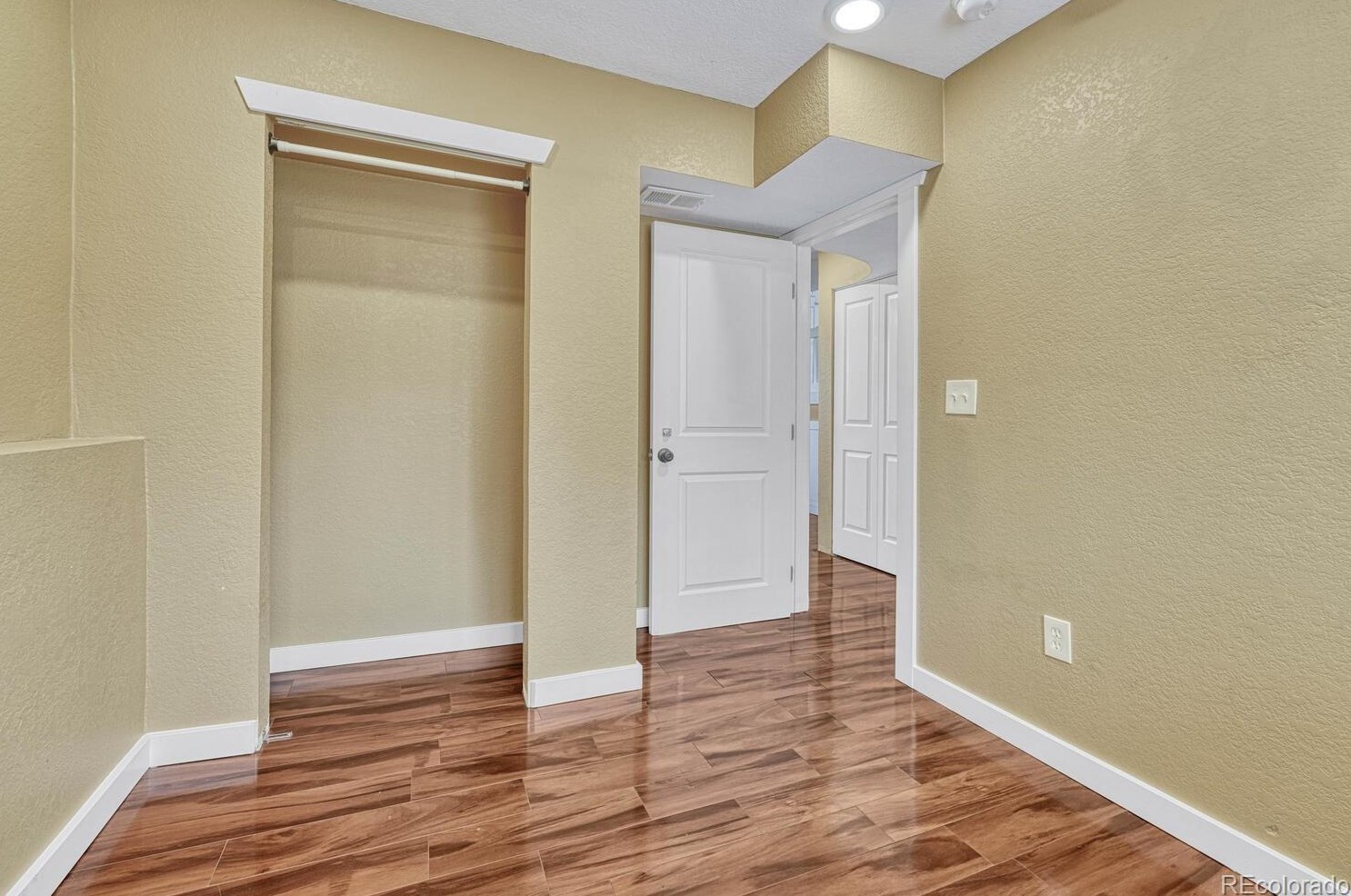 17870 Princeton Pl, Denver CO  80013-3331 exterior