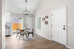 17419 E Whitaker Dr, Aurora, CO 80015 - Photo 11
