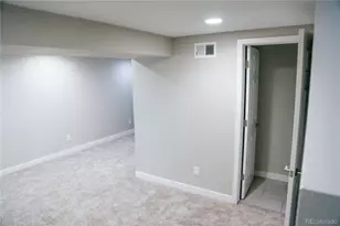 3290 Magnolia St, Denver, CO 80207 - Photo 21