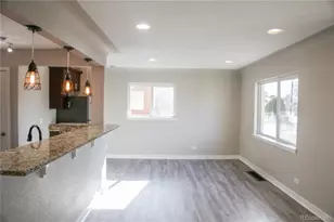 3290 Magnolia St, Denver, CO 80207 - Photo 9