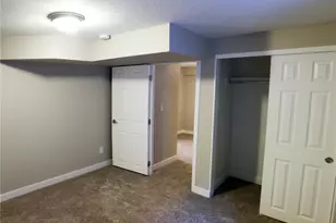 3290 Magnolia St, Denver, CO 80207 - Photo 23