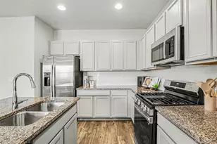 6613 N Ceylon St, Denver, CO 80249 - Photo 11