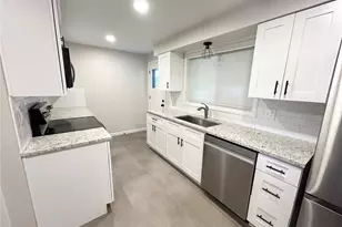 5010 S Fox St, Englewood, CO 80110 - Photo 9