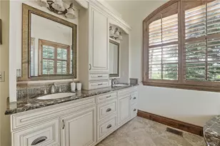 4053 E Iris Ct, Greenwood Village, CO 80121 - Photo 17