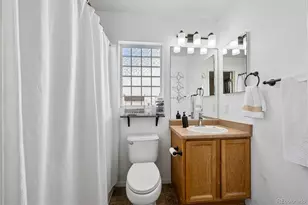 21440 Randolph Pl, Denver, CO 80249 - Photo 25
