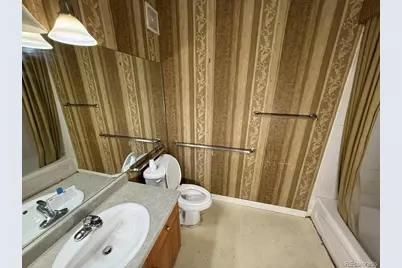 2678 Syracuse Street #106, Denver, CO 80238 - Photo 15