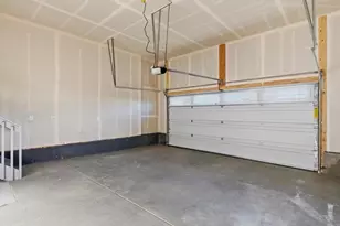 8906 Rifle St, Commerce City, CO 80022 - Photo 5