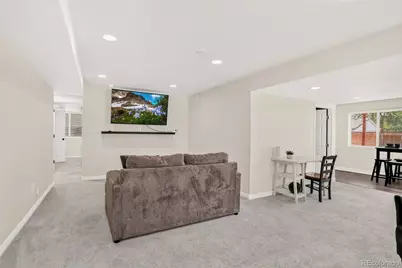 9234 W Hinsdale Place, Littleton, CO 80128 - Photo 35