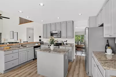 9234 W Hinsdale Place, Littleton, CO 80128 - Photo 15