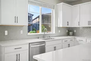 23933 E 39th Ave, Aurora, CO 80019 - Photo 17