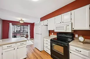 844 S Joplin Cir, Aurora, CO 80017 - Photo 13