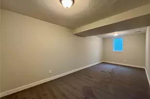 5564 Xapary Way, Denver, CO 80239 - Photo 15