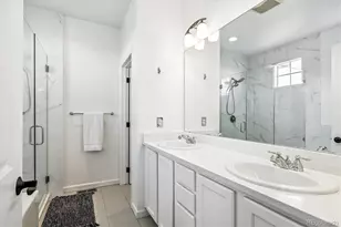 7853 Vallagio Ln, Englewood, CO 80112 - Photo 13