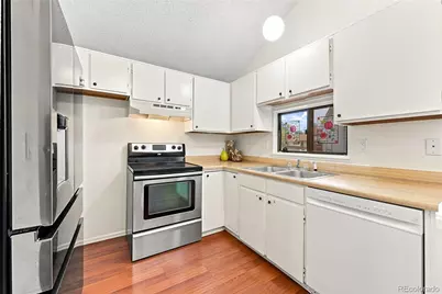 3754 S Danube Circle, Aurora, CO 80013 - Photo 7