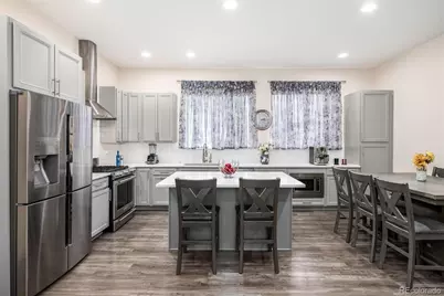 7885 W 43rd Circle, Wheat Ridge, CO 80033 - Photo 11