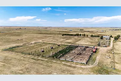 74100 E County Road 22, Byers, CO 80103 - Photo 7