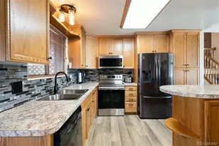 10899 Grange Creek Dr, Thornton, CO 80233 - Photo 9