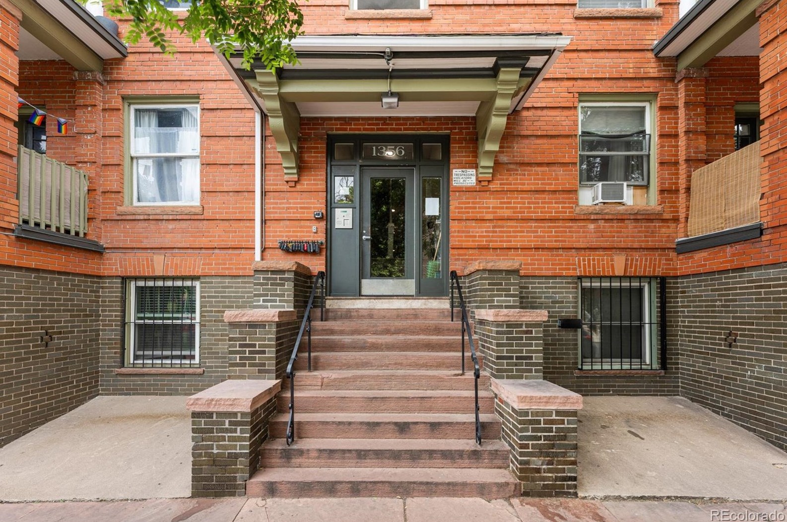 1356 Pearl St, Denver CO  80210-2239 exterior