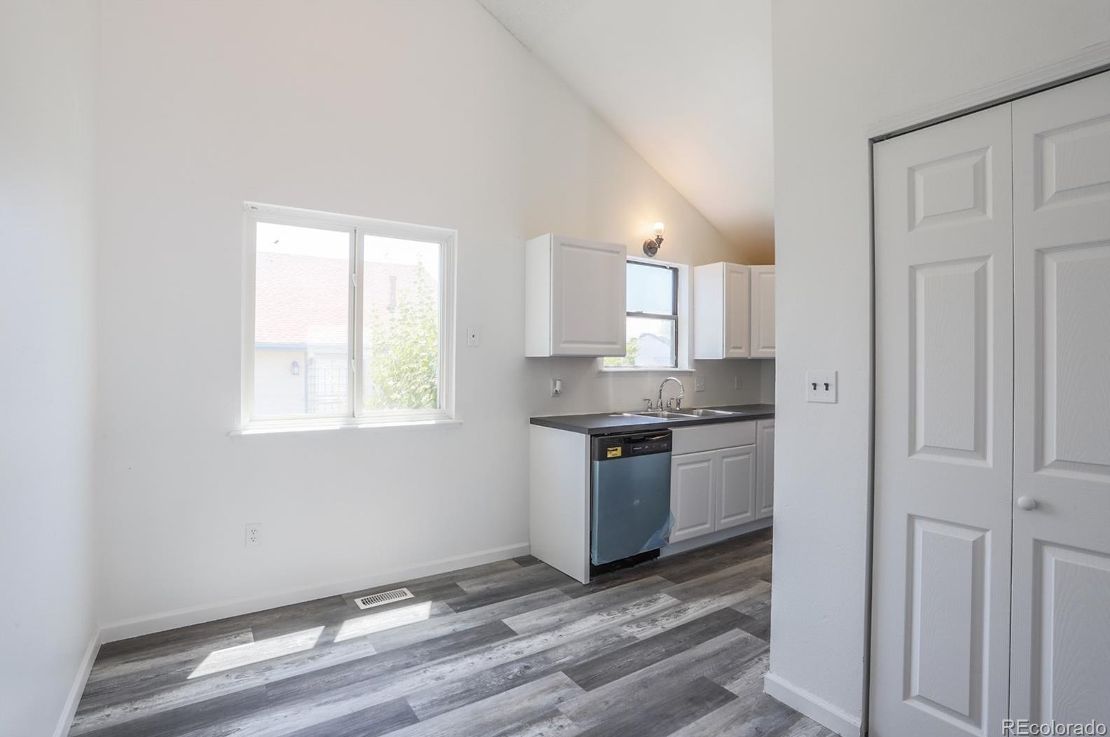 992 Zeno Way, Aurora CO  80017-3393 exterior