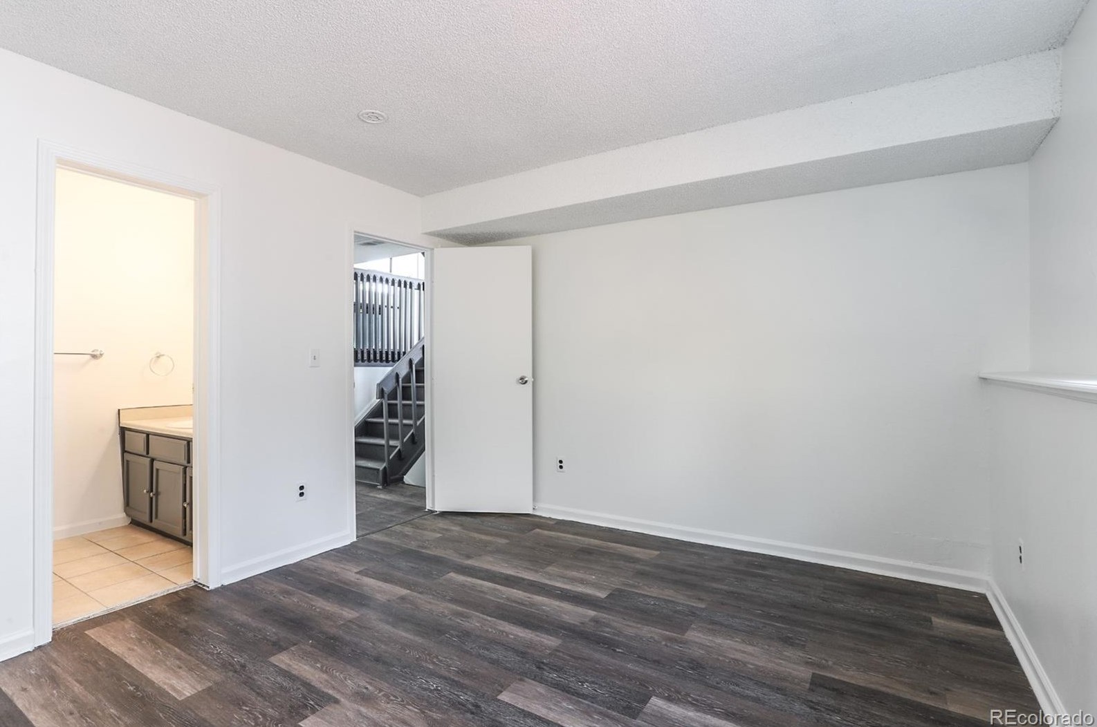 992 Zeno Way, Aurora CO  80017-3393 exterior