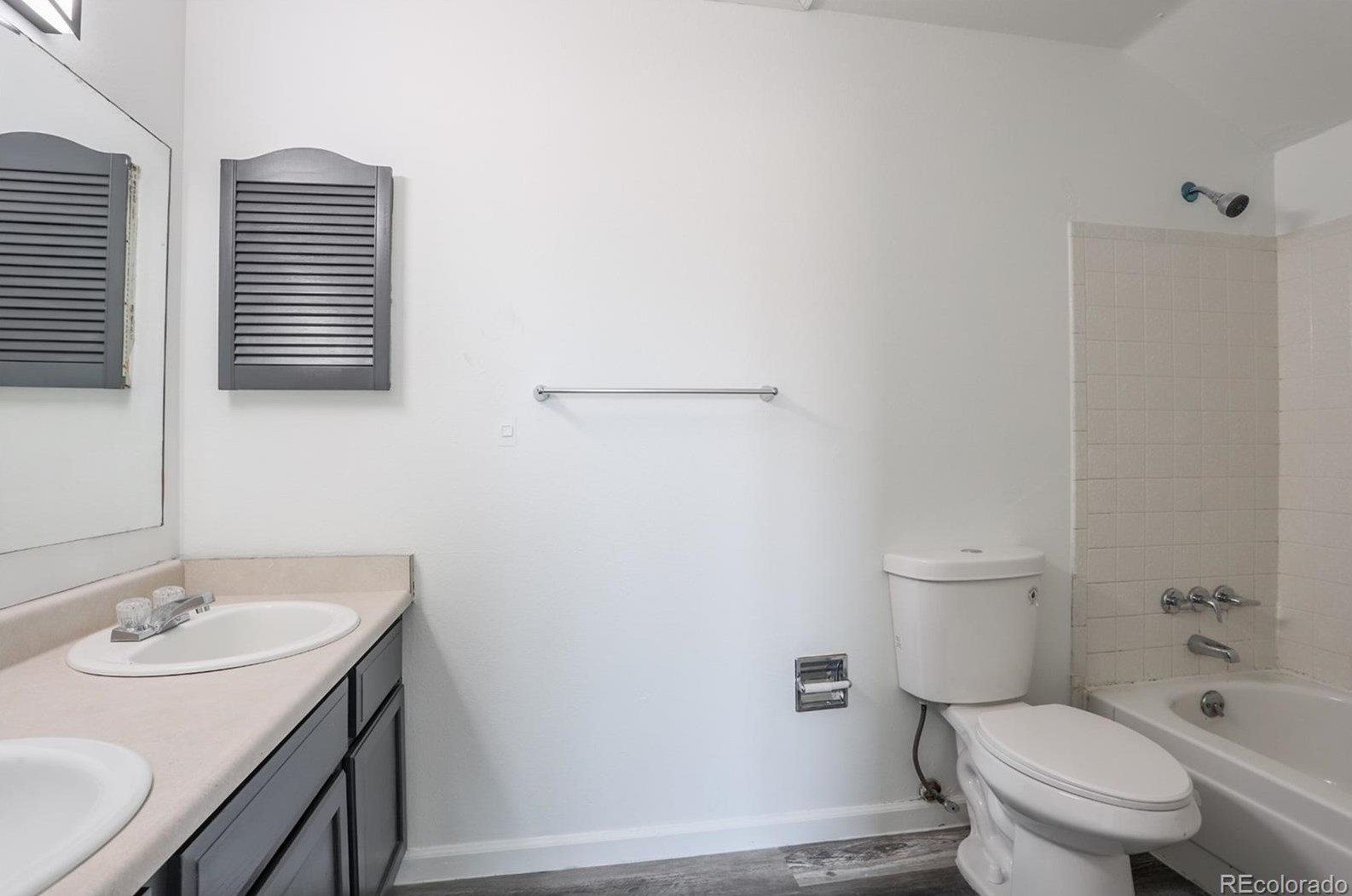 992 Zeno Way, Aurora CO  80017-3393 exterior