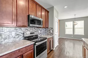 21876 E Radcliff Cir, Aurora, CO 80015 - Photo 7