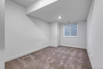 21876 E Radcliff Circle, Aurora, CO 80015 - Photo 29
