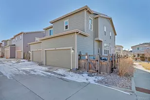21876 E Radcliff Cir, Aurora, CO 80015 - Photo 3