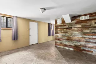 255 Knox Ct, Denver, CO 80219 - Photo 23