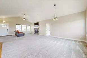 176 W 8th Ave, Byers, CO 80103 - Photo 11