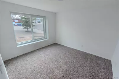 4210 E 100th Avenue, Thornton, CO 80229 - Photo 9