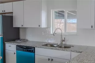 4210 E 100th Ave, Thornton, CO 80229 - Photo 5