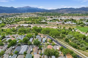 85 Sunflower Rd, Colorado Springs, CO 80907 - Photo 9