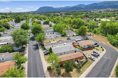 85 Sunflower Road, Colorado Springs, CO 80907 - Photo 3