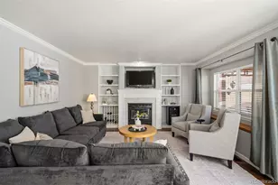 19910 E Belleview Ln, Centennial, CO 80015 - Photo 15