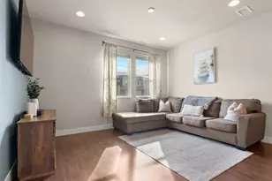 16189 E Elk Dr, Denver, CO 80239 - Photo 1