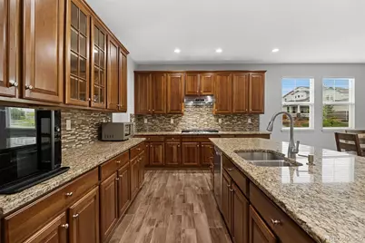 10696 Nucla Street, Commerce City, CO 80022 - Photo 17