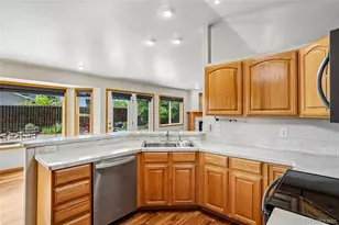 3226 Ivy Ct, Loveland, CO 80537 - Photo 7