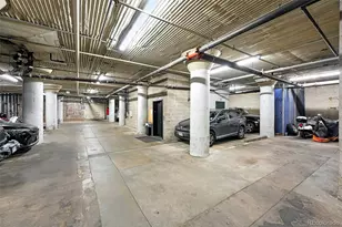 2261 Blake St, Denver, CO 80205 - Photo 35