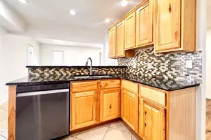 6425 S Dayton St, Englewood, CO 80111 - Photo 7