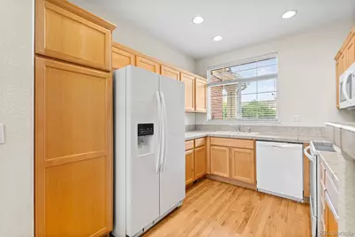 1433 S Emporia Court, Aurora, CO 80247 - Photo 7