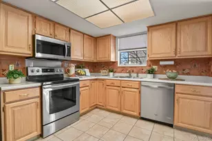 13787 E Marina Dr, Aurora, CO 80014 - Photo 13